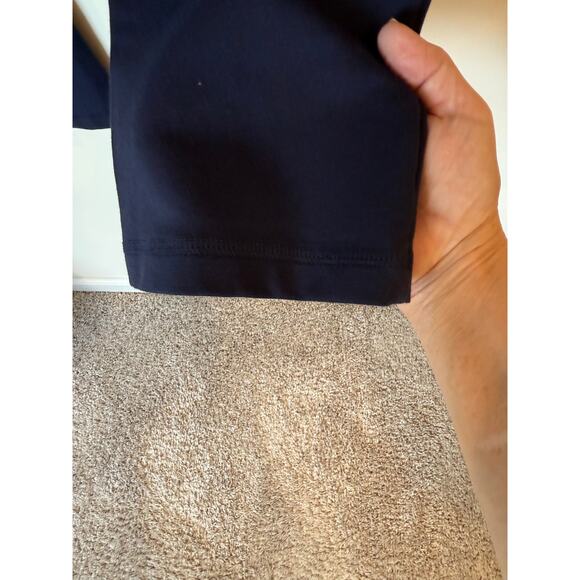 Weekends by Chico's Pull On Short Leggings Blue Women's Size 0 Activewear - Picture 4 of 9